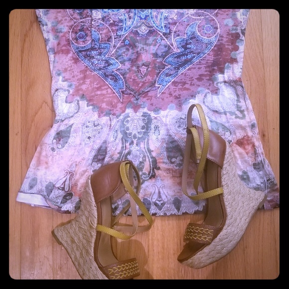 Size 6 strappy wedges - Picture 4 of 6